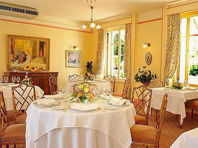 Logis L'Hermitage Buzançais Eksteriør billede